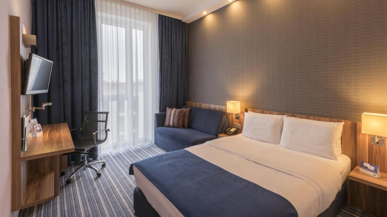 Holiday Inn Express Heidelberg City Centre エクステリア 写真
